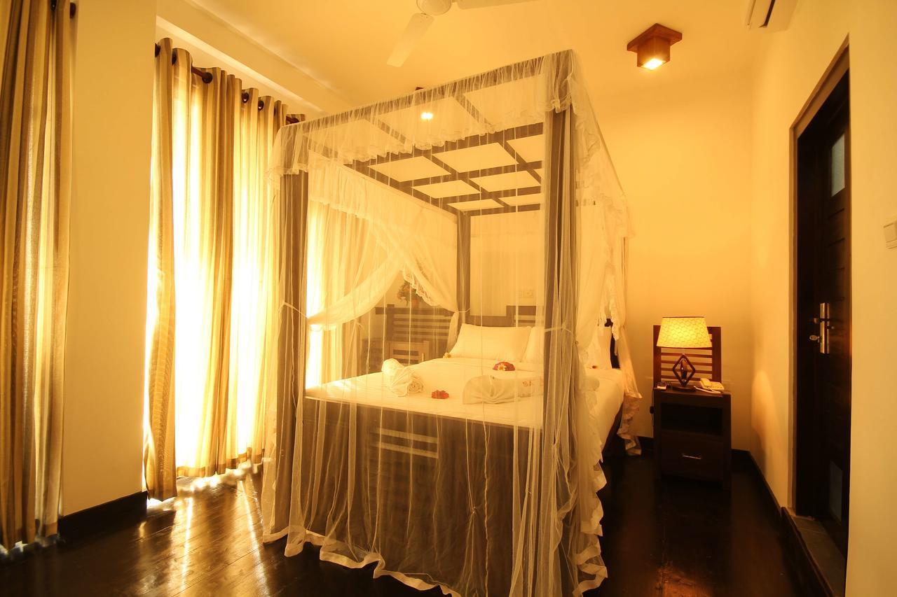 Saffron Hotel อูนาวาตูนา ภายนอก รูปภาพ